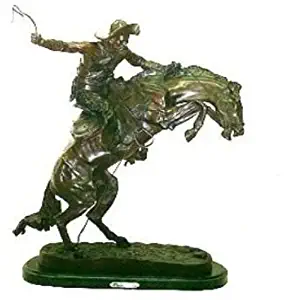 Best 24′ Horse Statues Home Decor