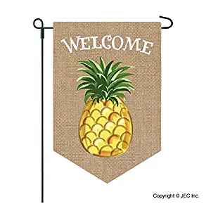 Best Garden Flags With Pineapples