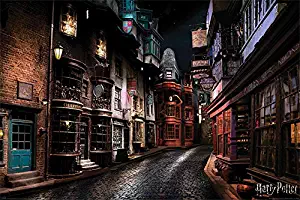 Harry Potter - Movie Poster Print (Diagon Alley) (Size: 36" x 24")